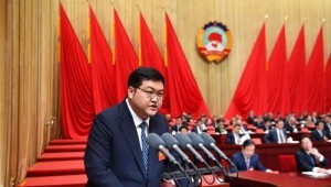 1月22日,政协甘肃省十三届二次聚会第二次全体聚会在兰州举行,甘肃省工商联副主席、农工党省委会生态情形专委会主任、pp电子游戏平台节水集团董事长王浩宇作为8名委员之一受邀作大会讲话。。。。。。。。